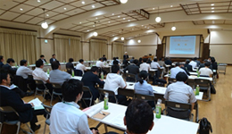 総会のようす